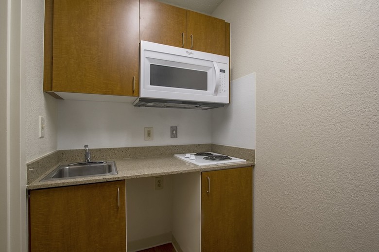 Hotel Crossland Economy Studios - Houston - West Oaks