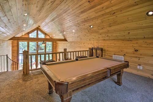 Rukarasa Cabin With Yard And Dock At Grand Lake