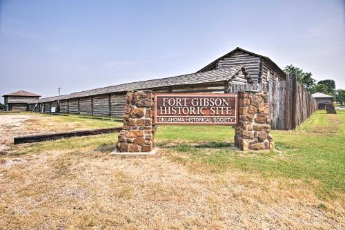 Updated Fort Gibson Home Near Lakes And Parks!