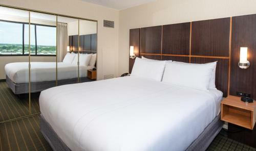 Hotel Marriott Conference Center At Nced