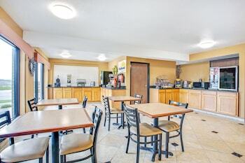 Motel Days Inn And Suites Oklahoma City