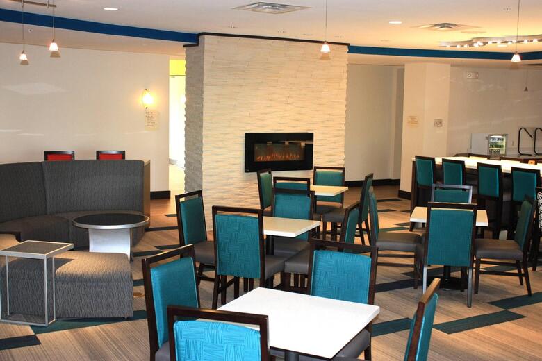 Hotel Springhill Suites By Marriott Oklahoma City Airport