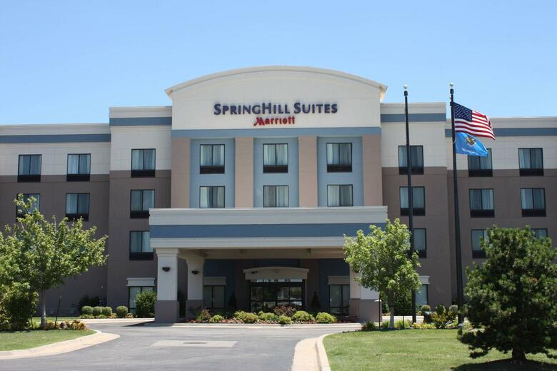 Hotel Springhill Suites By Marriott Oklahoma City Airport