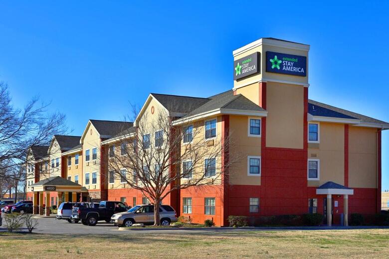 Hotel Suburban Studios