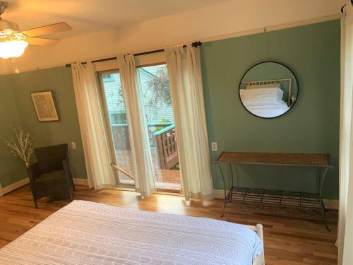 Hostal Riverpath Inn