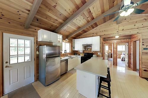 Green Acre Retreat