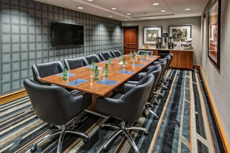 Hotel Hilton Knoxville Airport