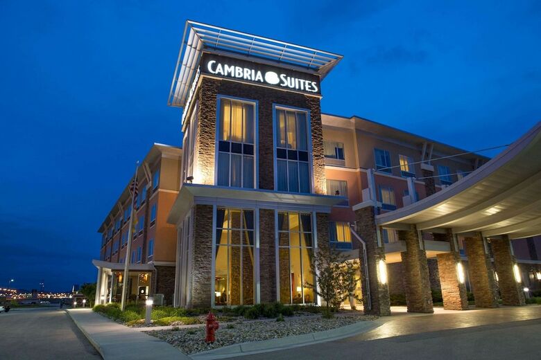 Hotel Cambria Suites Rapid City
