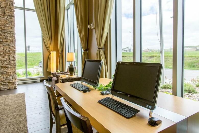 Hotel Cambria Suites Rapid City