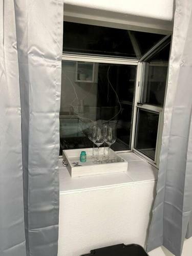 Cozy Academy Cottage Near Downtown-5 Min Drive