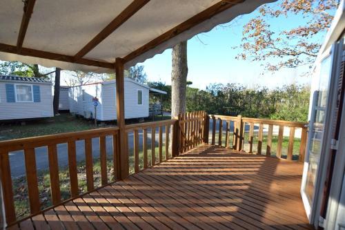 La Marine Mobil Home Tri 18 - 3ch6 Pers Camping 4