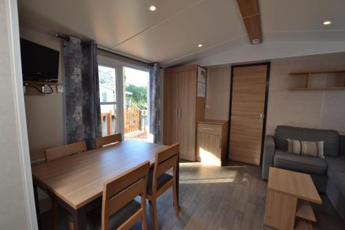 La Marine Mobil Home Tri 18 - 3ch6 Pers Camping 4