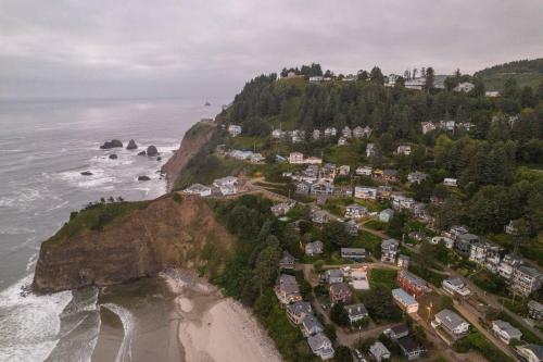 Vista House Unit C