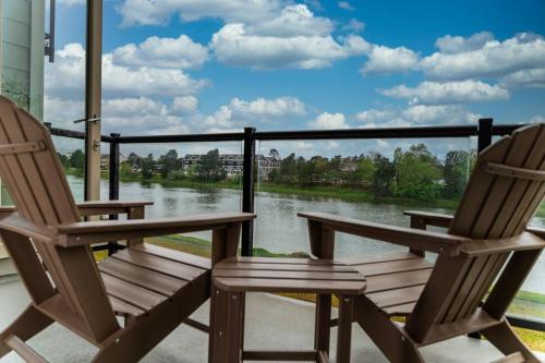 Bridgeport Condo #210