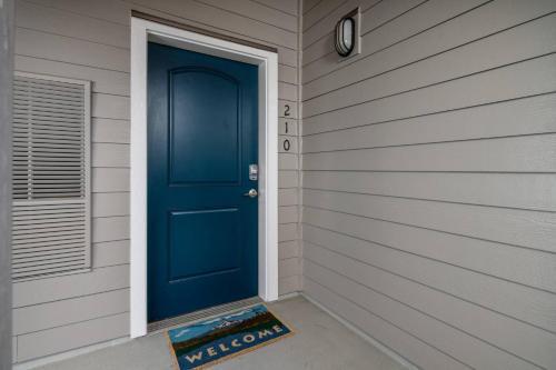 Bridgeport Condo #210