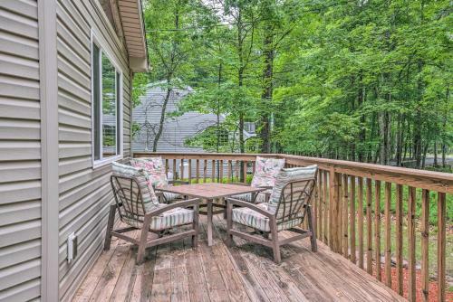 Rustic Poconos Retreat With Grill, 1 Mi To Lake
