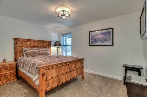 Diamond Peak Lane 20