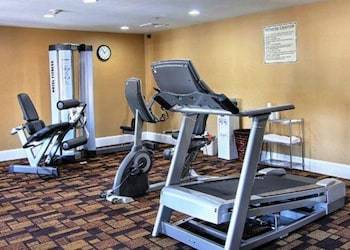 Hotel Quality Inn & Suites