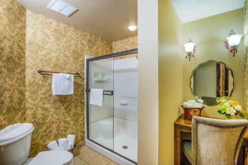 First Gold Hotel