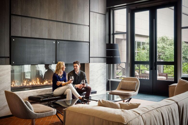 Hotel The Logan
