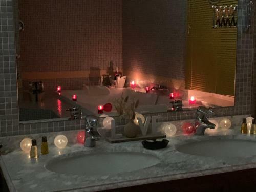 Hostal Ch�teau De R�