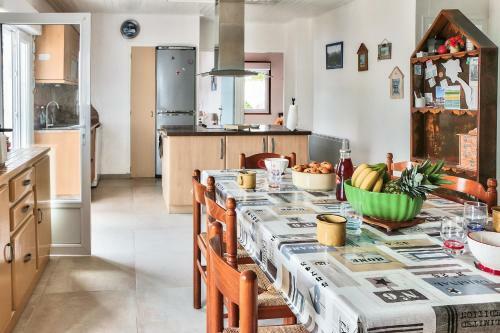 Charmante Maison Pour Un Sejour Authentique A L Epine