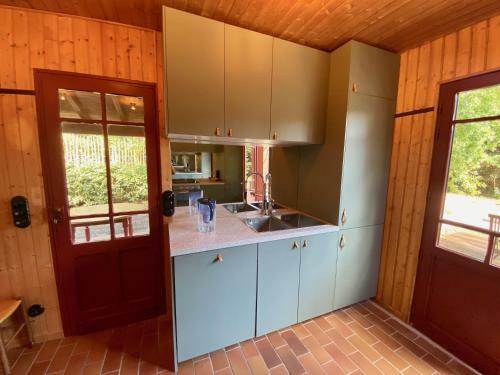 Sehr Idyllisches Haus Ein Paar Schritte Zur Bucht