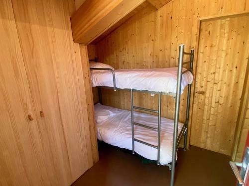 Sehr Idyllisches Haus Ein Paar Schritte Zur Bucht