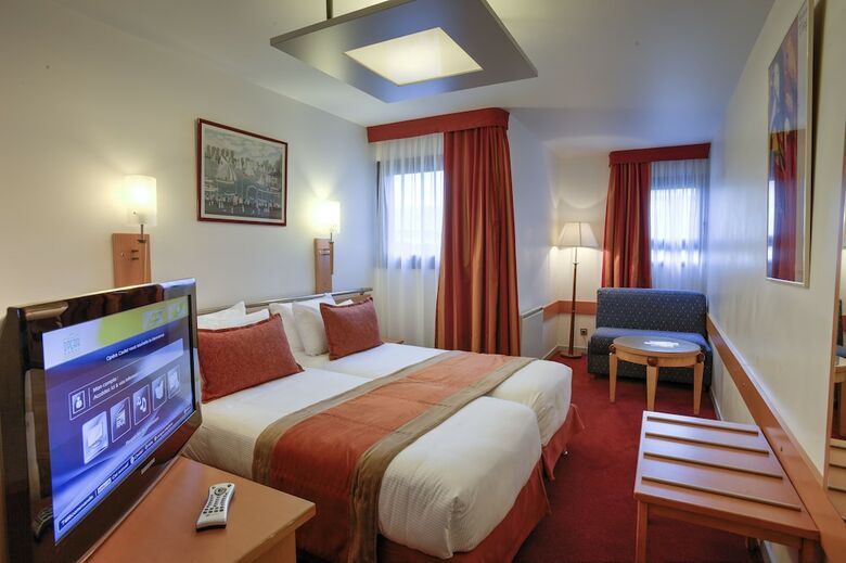 Hotel Opera Cadet
