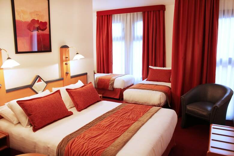 Hotel Opera Cadet