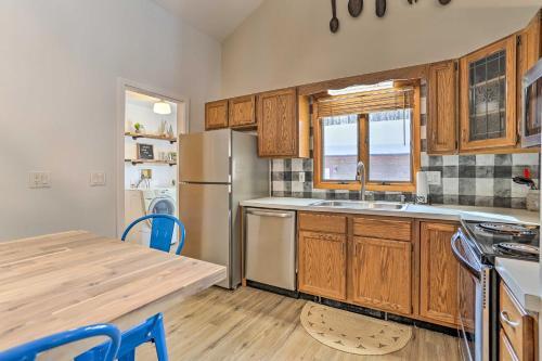 Spacious Lake Ariel Resort Home With Game Room!