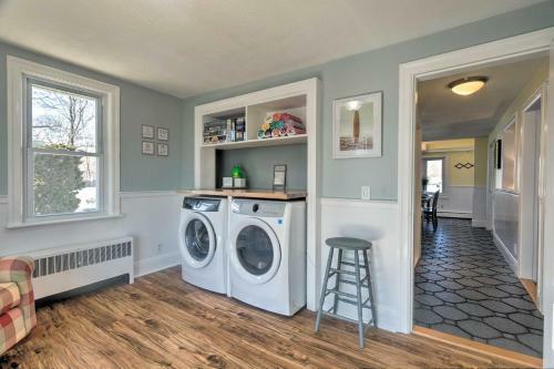 Bristol Home With Pool About 3 Mi To Dtwn And Beach!