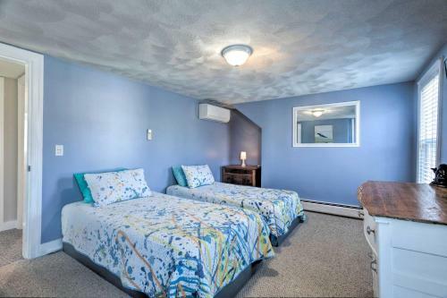 Bristol Home With Pool About 3 Mi To Dtwn And Beach!