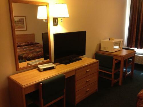 Posada Home Town Inn