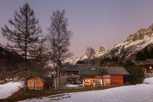 Warm & Cosy 3br Chalet W/ Fireplace In Nature
