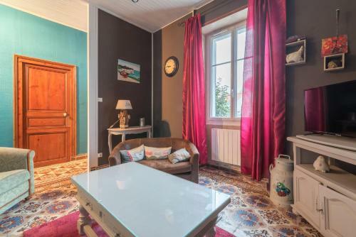 Maison Familiale A 800m de La Plage - Les Moutiers