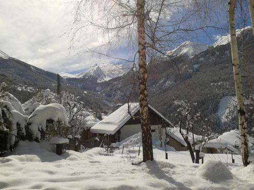 Les Montagnettes