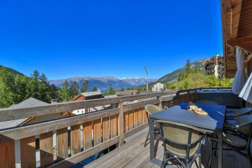 Magnifique Chalet (14pers) +jacuzzi Proche Station