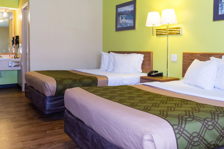 Hotel Econo Lodge Pryor