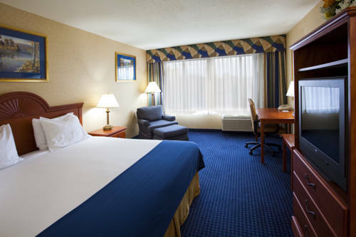 Hotel Holiday Inn Express Syracuse Airport
