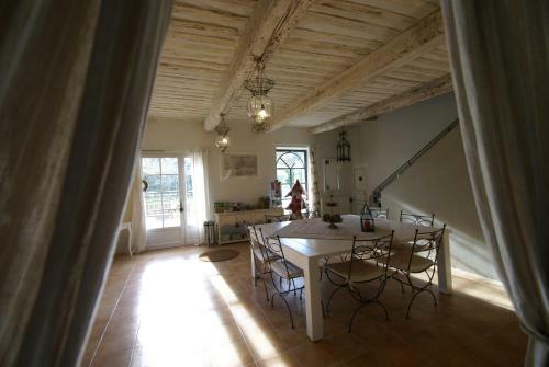 Hostal C�t� Provence