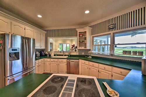 Exquisite Beaufort Home With Sunset Marsh Views!