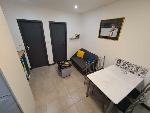 Maison 2 Chambres Parking Linge de Lit Fourni