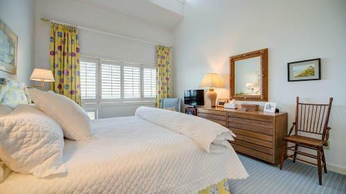 Beach Villas By Peace Vacations