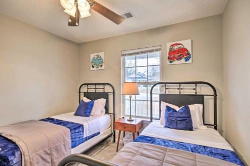 Updated Home With Yard About 7 Mi To Dtwn Columbia!