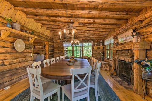 Pickens Cabin With Spacious Kitchen And Dining Area!