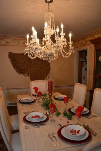 Bed & Breakfast Lindley House Garden Cottages