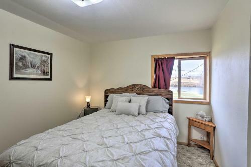 Family-friendly Getaway On 12-acre Trout Farm