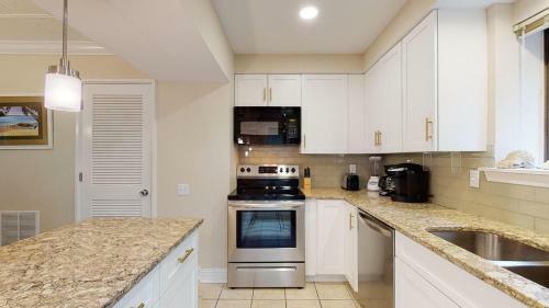 Villa 48 Water Oak