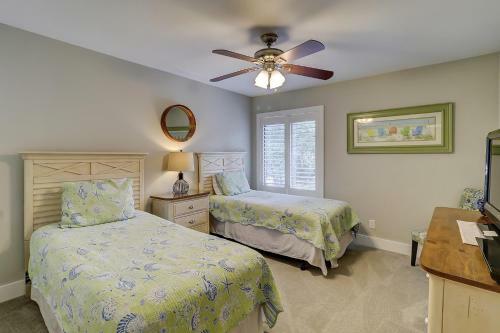 181 Beachwalk 3 Br Condo Shipyard
